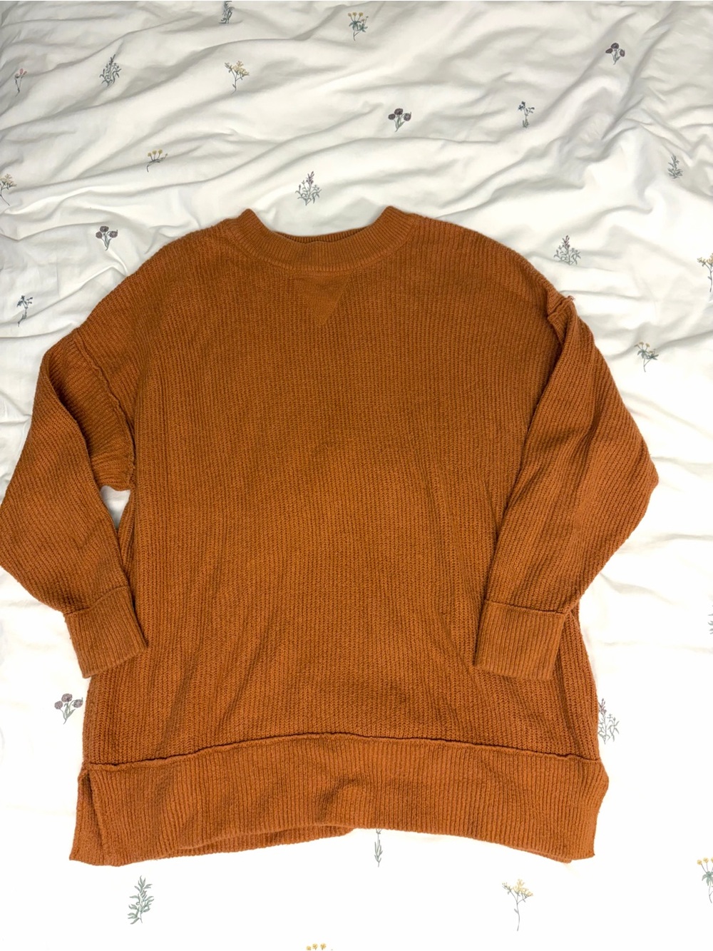 aerie women’s Crewneck Sweater in Rust Orange